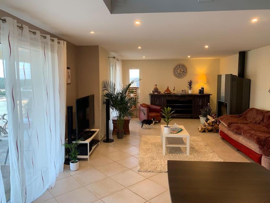 Villa Vue Sur Etang 8 Personnes Spacieuse Et Calme Narbona Exterior foto