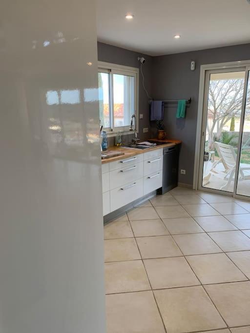Villa Vue Sur Etang 8 Personnes Spacieuse Et Calme Narbona Exterior foto